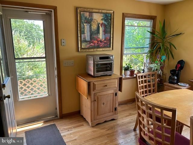 63 CHARLESTOWN RD, Washington Boro, PA 17582
