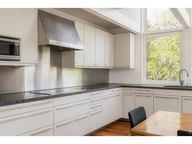855 Circle Dr, Boulder, CO 80302