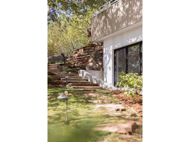 855 Circle Dr, Boulder, CO 80302