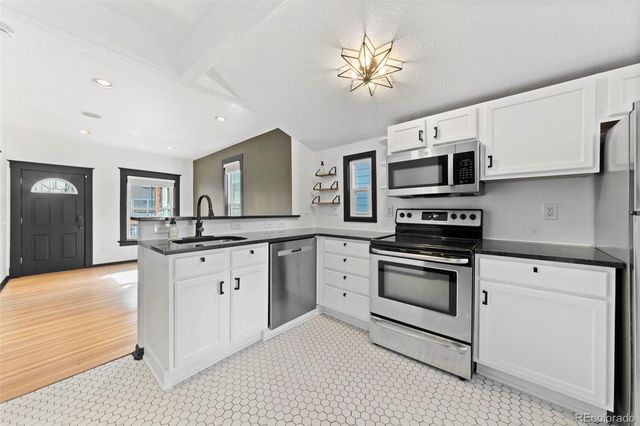 4539 Pearl Street, Denver, CO 80216