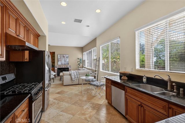 1250 Loma Vista, Pomona, CA 91768