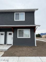 413 Garnier Avenue D, Livingston, MT 59047