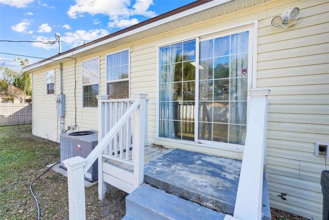 500 E MATTIE STREET, Sanford, FL 32773