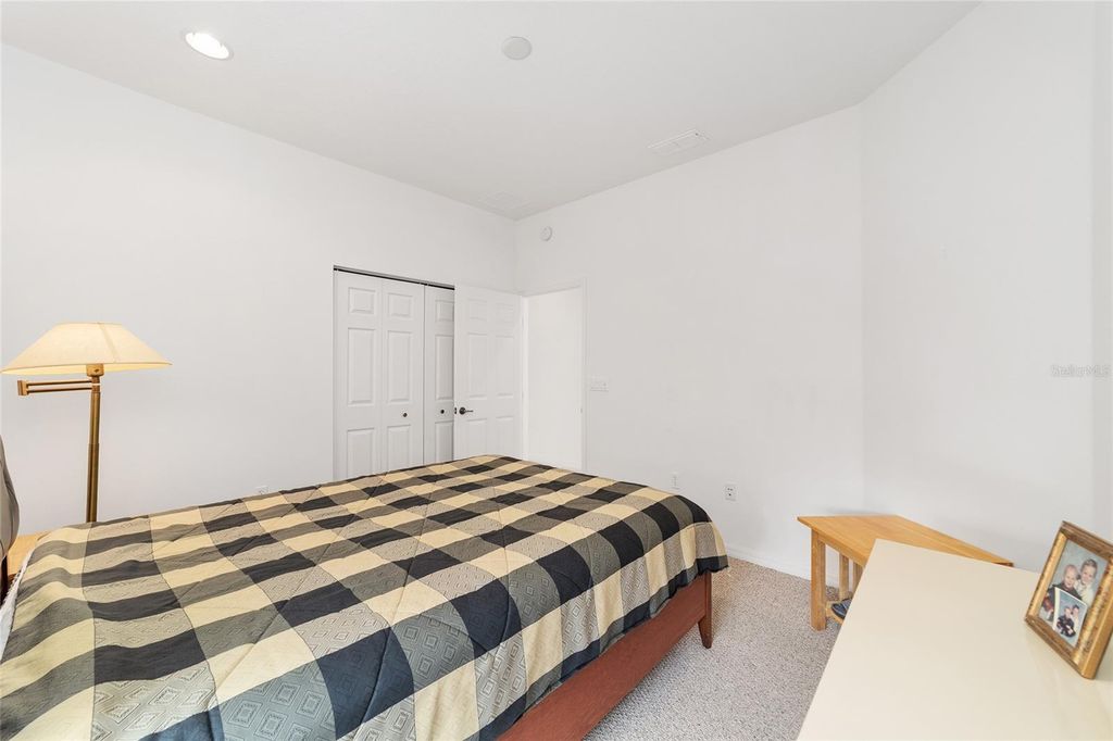 Image 19 of property listing at 8808 SW 83RD CIRCLE, Ocala, FL 34481