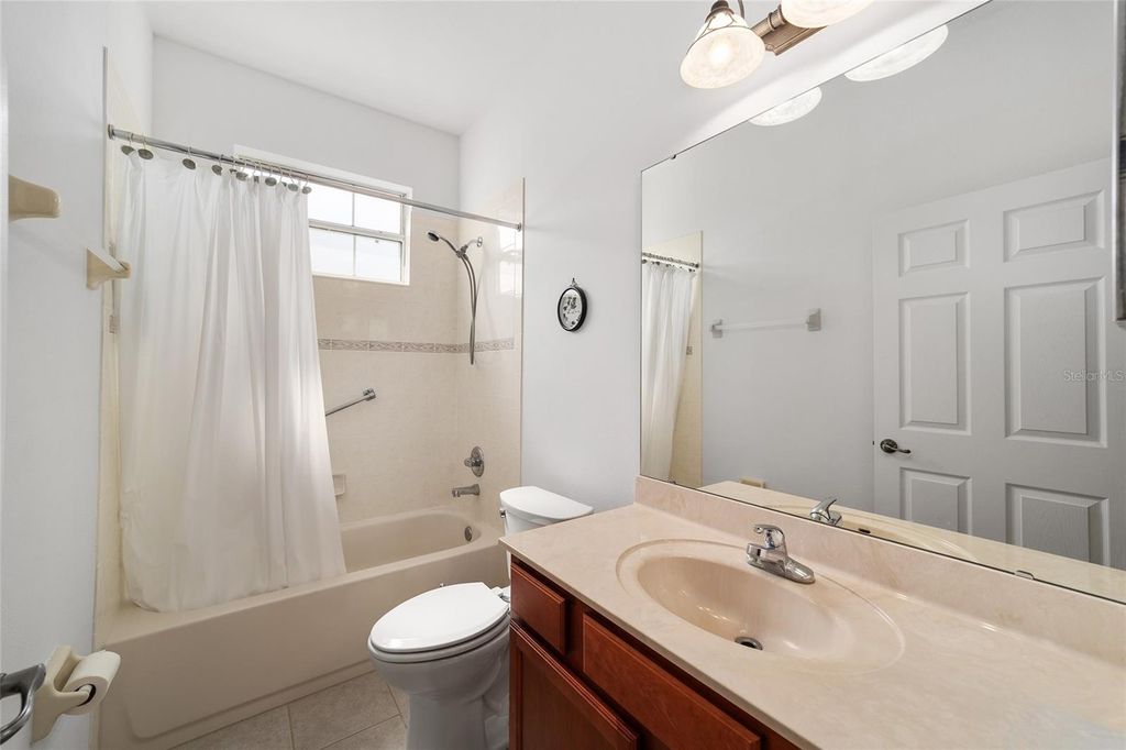 Image 22 of property listing at 8808 SW 83RD CIRCLE, Ocala, FL 34481