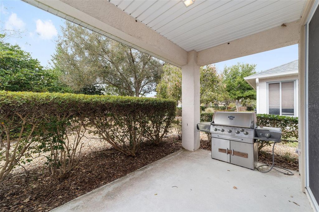 Image 34 of property listing at 8808 SW 83RD CIRCLE, Ocala, FL 34481