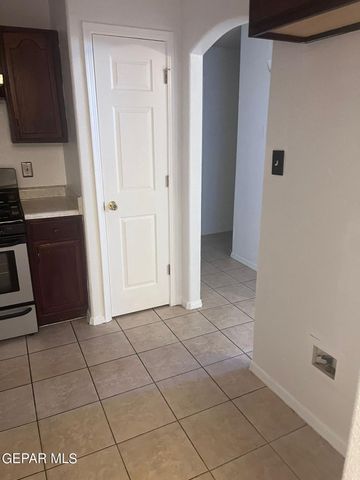 14061 TIERRA LEONA Drive, El Paso, TX 79938