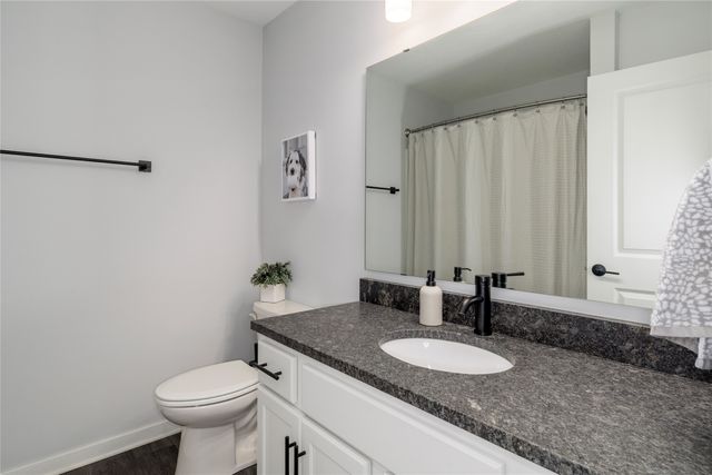 565 10th Street, Waukee, IA 50263