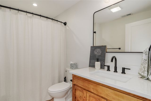 565 10th Street, Waukee, IA 50263