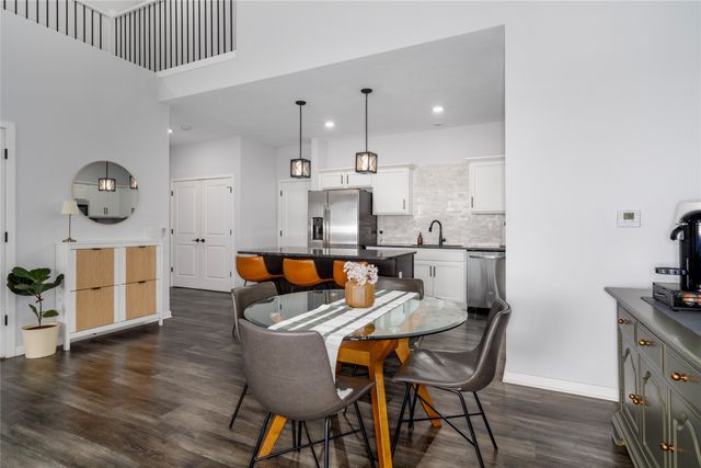 565 10th Street, Waukee, IA 50263