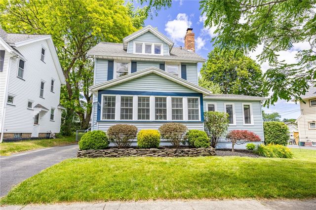 370 Laurelton Rd, Irondequoit, NY 14609