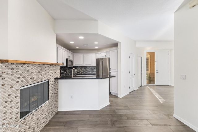 7887 N 16th Street Unit 123, Phoenix, AZ 85020
