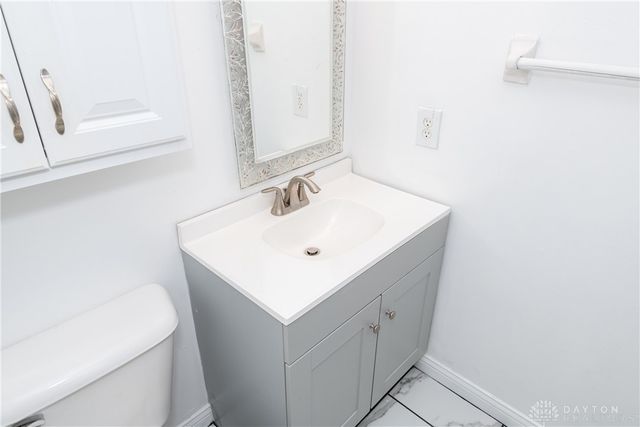 5551 Hummock Road, Dayton, OH 45426