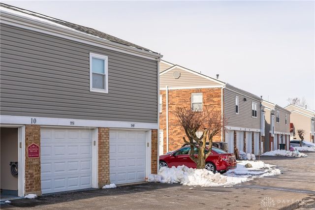 5551 Hummock Road, Dayton, OH 45426