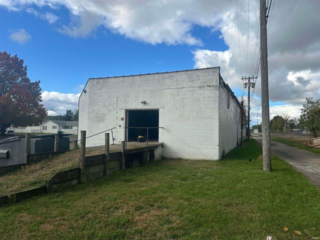 1200 W 6Th Street, Mishawaka, IN 46544
