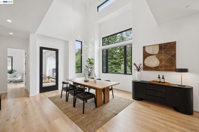 6874 BUCKINGHAM BOULEVARD, Berkeley, CA 94705
