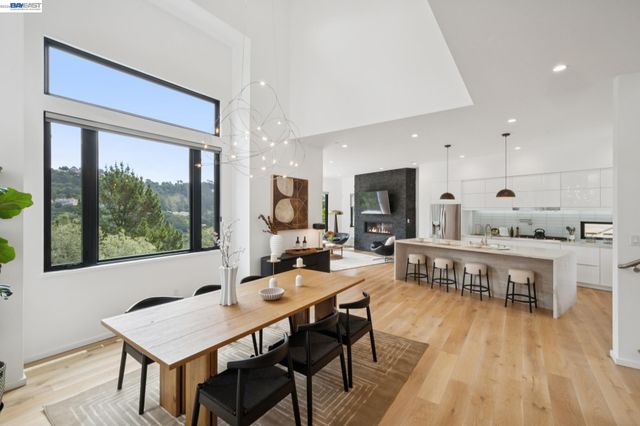 6874 BUCKINGHAM BOULEVARD, Berkeley, CA 94705