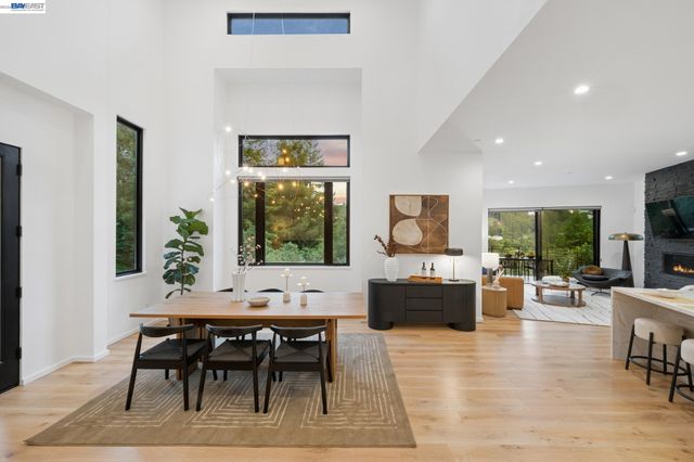 6874 BUCKINGHAM BOULEVARD, Berkeley, CA 94705