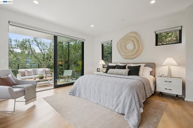 6874 BUCKINGHAM BOULEVARD, Berkeley, CA 94705