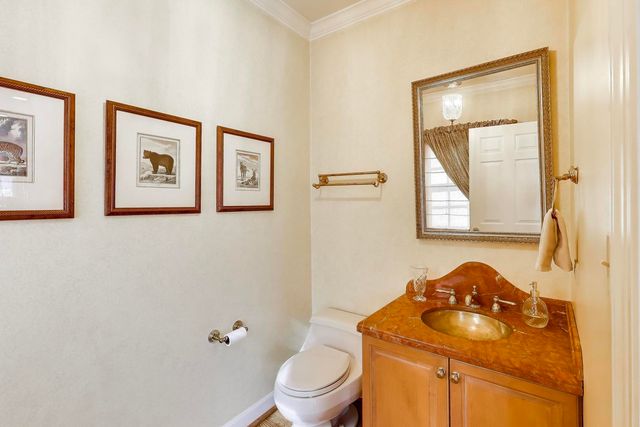 1135 Buttonwood Lane, Northbrook, IL 60062