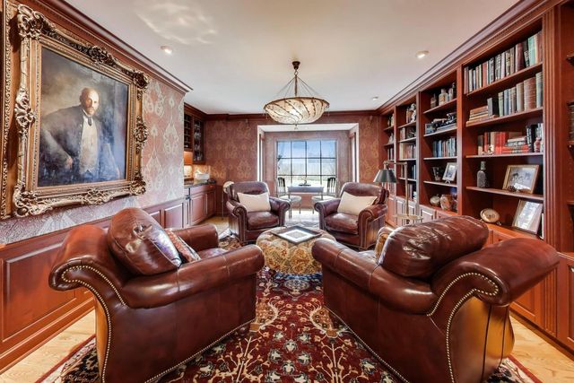 1135 Buttonwood Lane, Northbrook, IL 60062