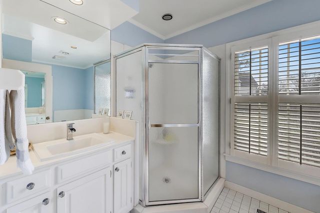 1135 Buttonwood Lane, Northbrook, IL 60062