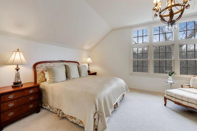 1135 Buttonwood Lane, Northbrook, IL 60062