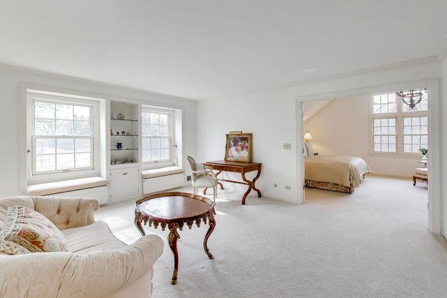 1135 Buttonwood Lane, Northbrook, IL 60062