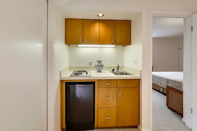 1135 Buttonwood Lane, Northbrook, IL 60062