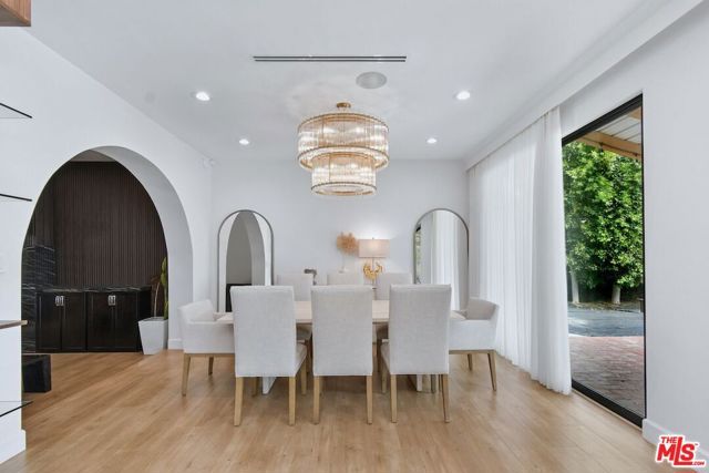 9664 Andora Avenue, Chatsworth (los Angeles), CA 91311