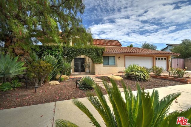 9664 Andora Avenue, Chatsworth (los Angeles), CA 91311