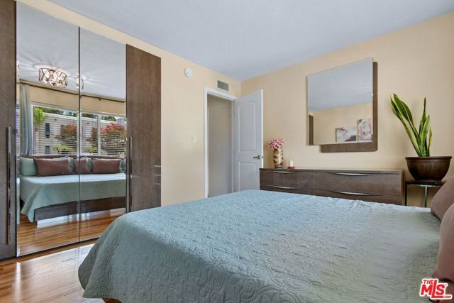 9664 Andora Avenue, Chatsworth (los Angeles), CA 91311
