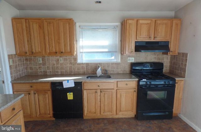 1123 GRANT AVE, Philadelphia, PA 19115