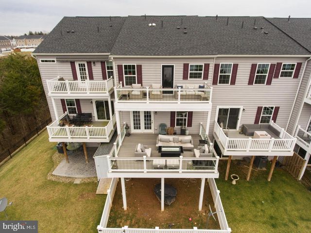 119 FRITILLARY CT, Lake Frederick, VA 22630
