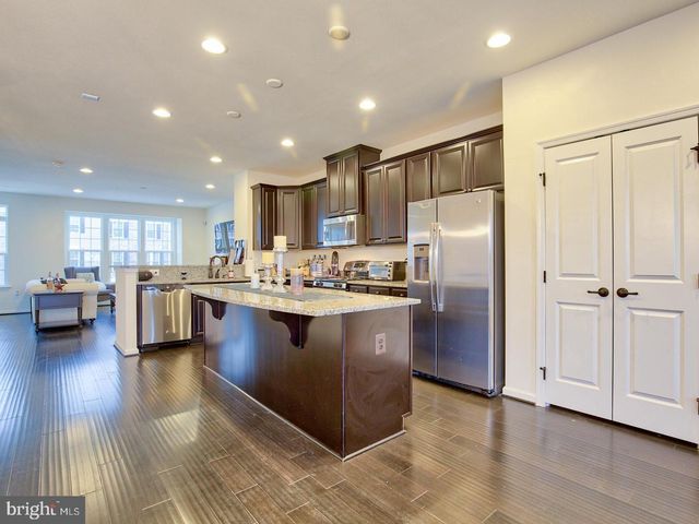 119 FRITILLARY CT, Lake Frederick, VA 22630