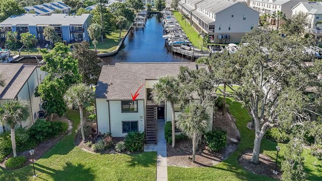 372 MOORINGS COVE DRIVE 372, Tarpon Springs, FL 34689