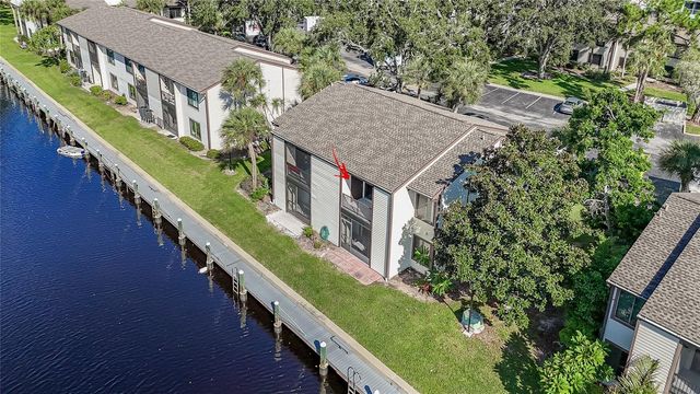 372 MOORINGS COVE DRIVE 372, Tarpon Springs, FL 34689