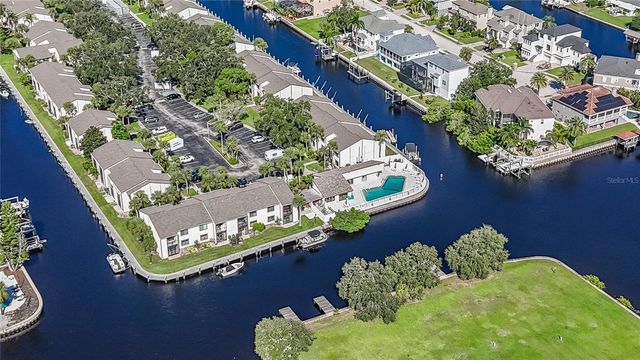 372 MOORINGS COVE DRIVE 372, Tarpon Springs, FL 34689