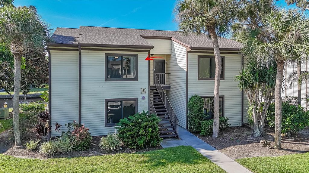372 MOORINGS COVE DRIVE 372, Tarpon Springs, FL 34689