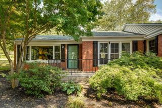 2036 East Seminole Street, Springfield, MO 65804