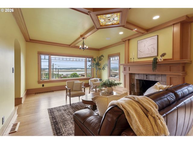 7506 Se EVERGREEN Hwy, Vancouver, WA 98664