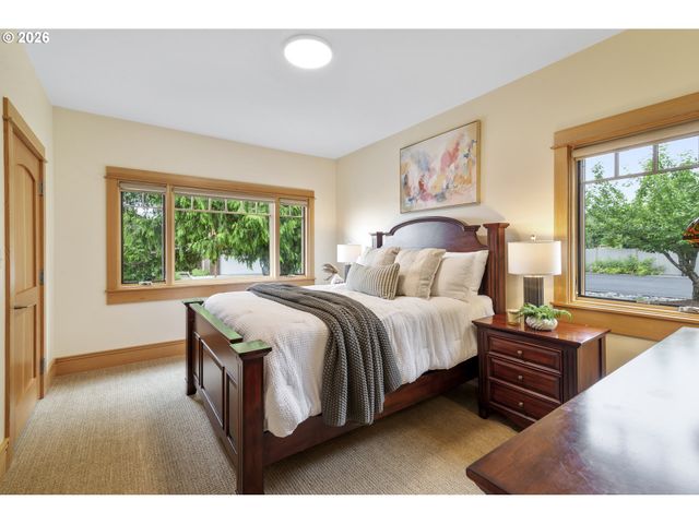 7506 Se EVERGREEN Hwy, Vancouver, WA 98664