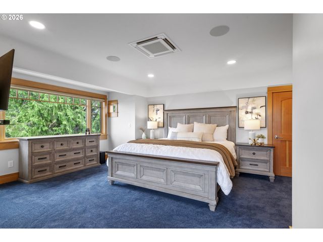 7506 Se EVERGREEN Hwy, Vancouver, WA 98664