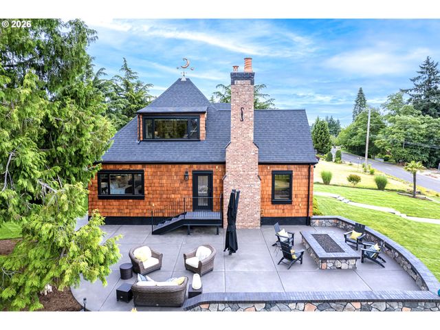 7506 Se EVERGREEN Hwy, Vancouver, WA 98664