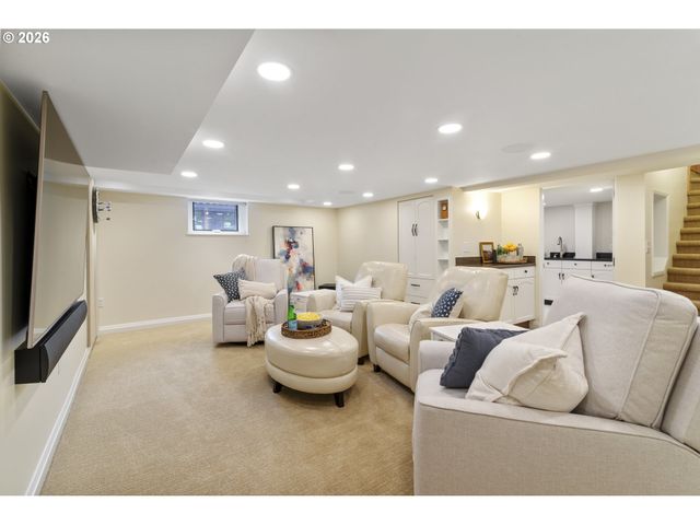 7506 Se EVERGREEN Hwy, Vancouver, WA 98664