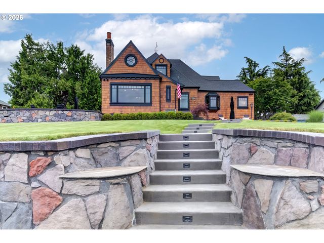 7506 Se EVERGREEN Hwy, Vancouver, WA 98664