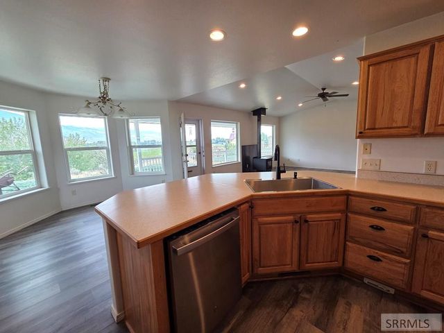 38 Riverview Road, Salmon, ID 83467