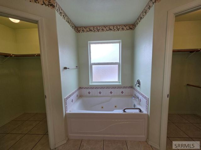 38 Riverview Road, Salmon, ID 83467