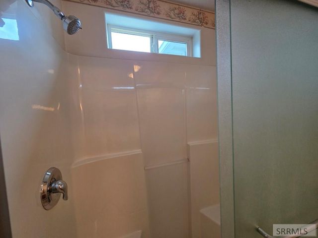 38 Riverview Road, Salmon, ID 83467