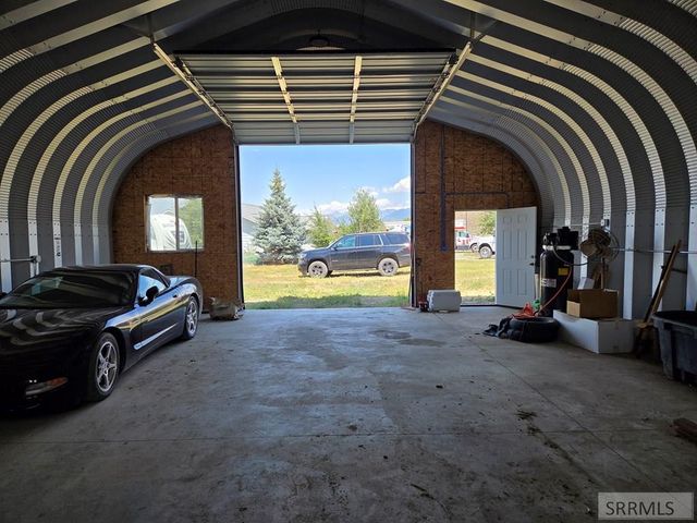 38 Riverview Road, Salmon, ID 83467